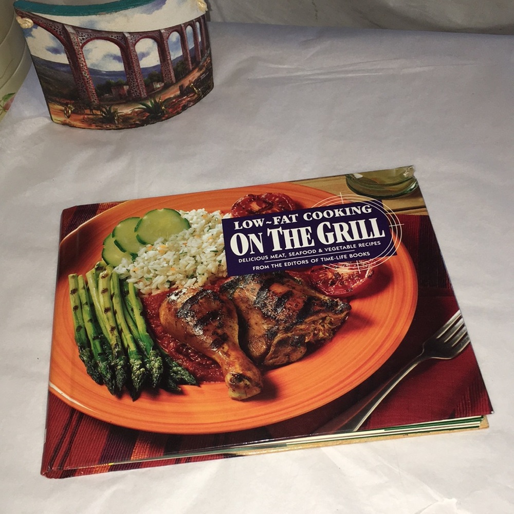 Hardback vintage time life low fat cooking on the grill ring bound cookbook